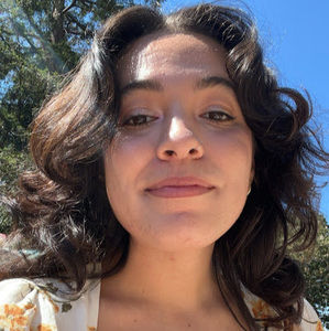 Meet your Posher, Melika